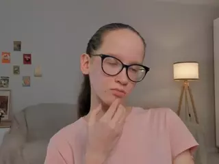 LynetteBails's Live Sex Cam Show