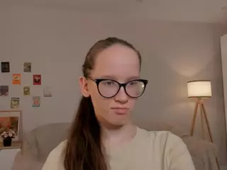 LynetteBails's Live Sex Cam Show