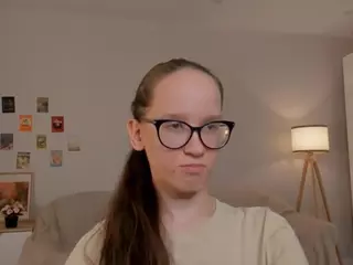 LynetteBails's Live Sex Cam Show