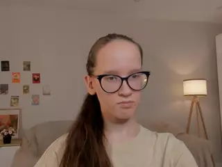 LynetteBails's Live Sex Cam Show
