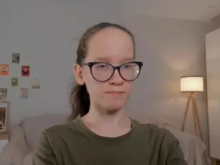 LynetteBails's Live Sex Cam Show