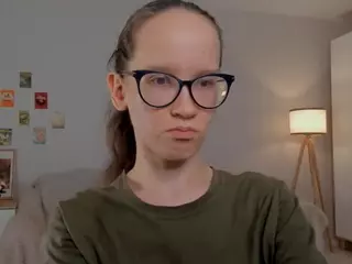 LynetteBails's Live Sex Cam Show
