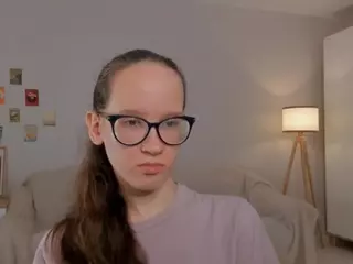 LynetteBails's Live Sex Cam Show