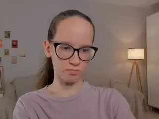 LynetteBails's Live Sex Cam Show