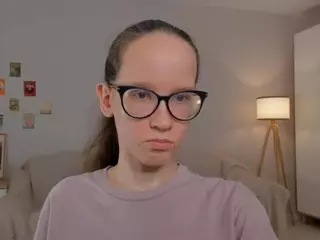 LynetteBails's Live Sex Cam Show