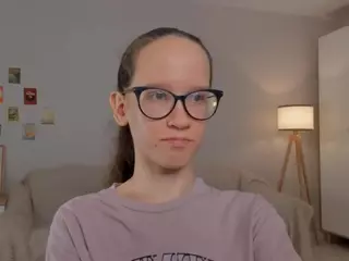 LynetteBails's Live Sex Cam Show