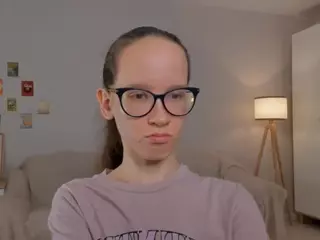 LynetteBails's Live Sex Cam Show