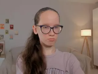LynetteBails's Live Sex Cam Show