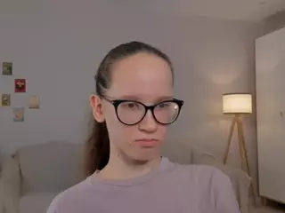 LynetteBails's Live Sex Cam Show