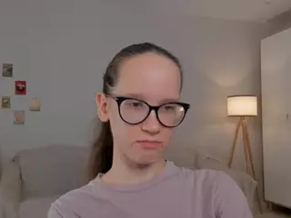 LynetteBails's Live Sex Cam Show