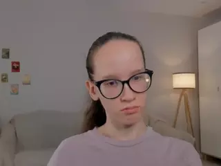 LynetteBails's Live Sex Cam Show