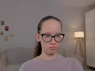 LynetteBails's Live Sex Cam Show