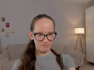 LynetteBails's Live Sex Cam Show
