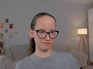 LynetteBails's Live Sex Cam Show