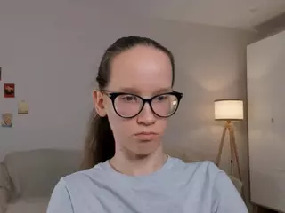 LynetteBails's Live Sex Cam Show
