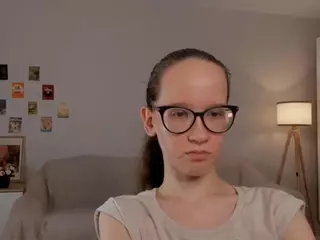 LynetteBails's Live Sex Cam Show
