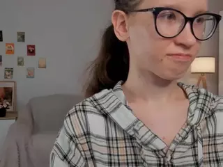 LynetteBails's Live Sex Cam Show
