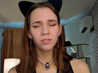maxinegise from CamSoda is Freechat
