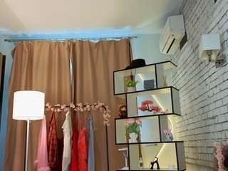  maxinegise chat room