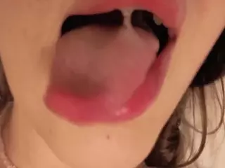 MaydaFisk's Live Sex Cam Show
