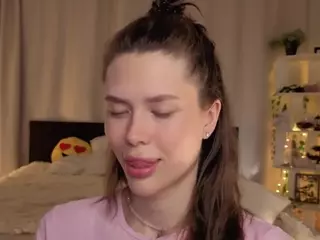 MaydaFisk's Live Sex Cam Show
