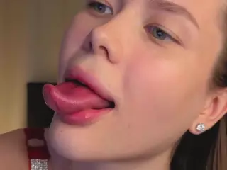 MaydaFisk's Live Sex Cam Show