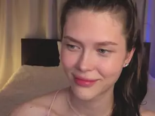MaydaFisk's Live Sex Cam Show
