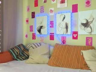 MeganCooks live webcam show
