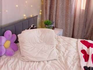 RowenaDudley live webcam on Soda Cams