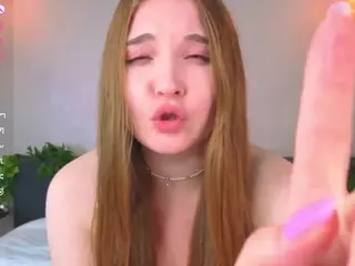RowenaDudley's Live Sex Cam Show