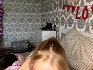 AlbertaCovert's Live Sex Cam Show