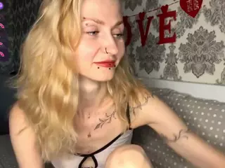 AlbertaCovert's Live Sex Cam Show