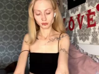 AlbertaCovert's Live Sex Cam Show