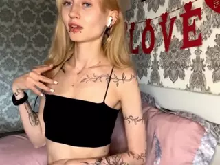 AlbertaCovert's Live Sex Cam Show