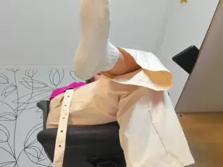 alma-fenix's Live Sex Cam Show