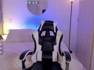 anabelwolf Live Webcam on CamSoda