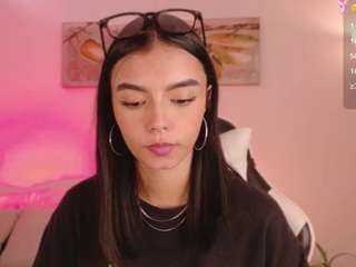 anabelwolf Live Webcam on CamSoda