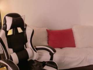 AnabelWolf live webcam show