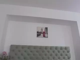 AnneBlueeyes's Live Sex Cam Show