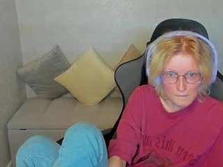 betty-smith Live Webcam on CamSoda