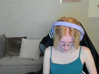 betty-smith from CamSoda is Away