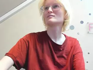 Betty's Live Sex Cam Show