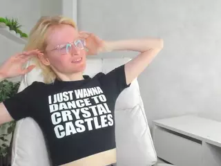 Betty's Live Sex Cam Show
