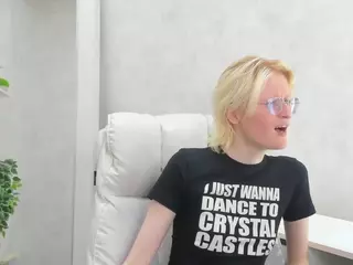 Betty's Live Sex Cam Show