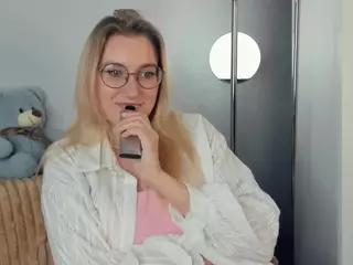 DarlineDopkins's Live Sex Cam Show
