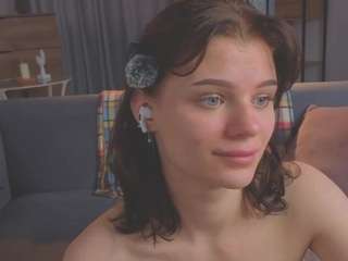 darlinegaye webcam model