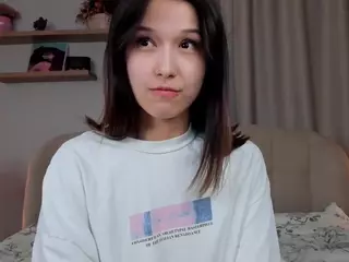 EasterGoodsell's Live Sex Cam Show