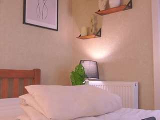 esmealdridge live cam profile