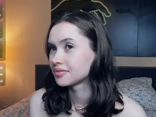 Beatrice's Live Sex Cam Show