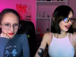 isa-luxury's Live Sex Cam Show